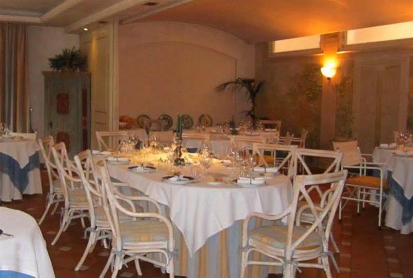 Albergo Al Moretto カステルフランコ・ヴェーネト エクステリア 写真