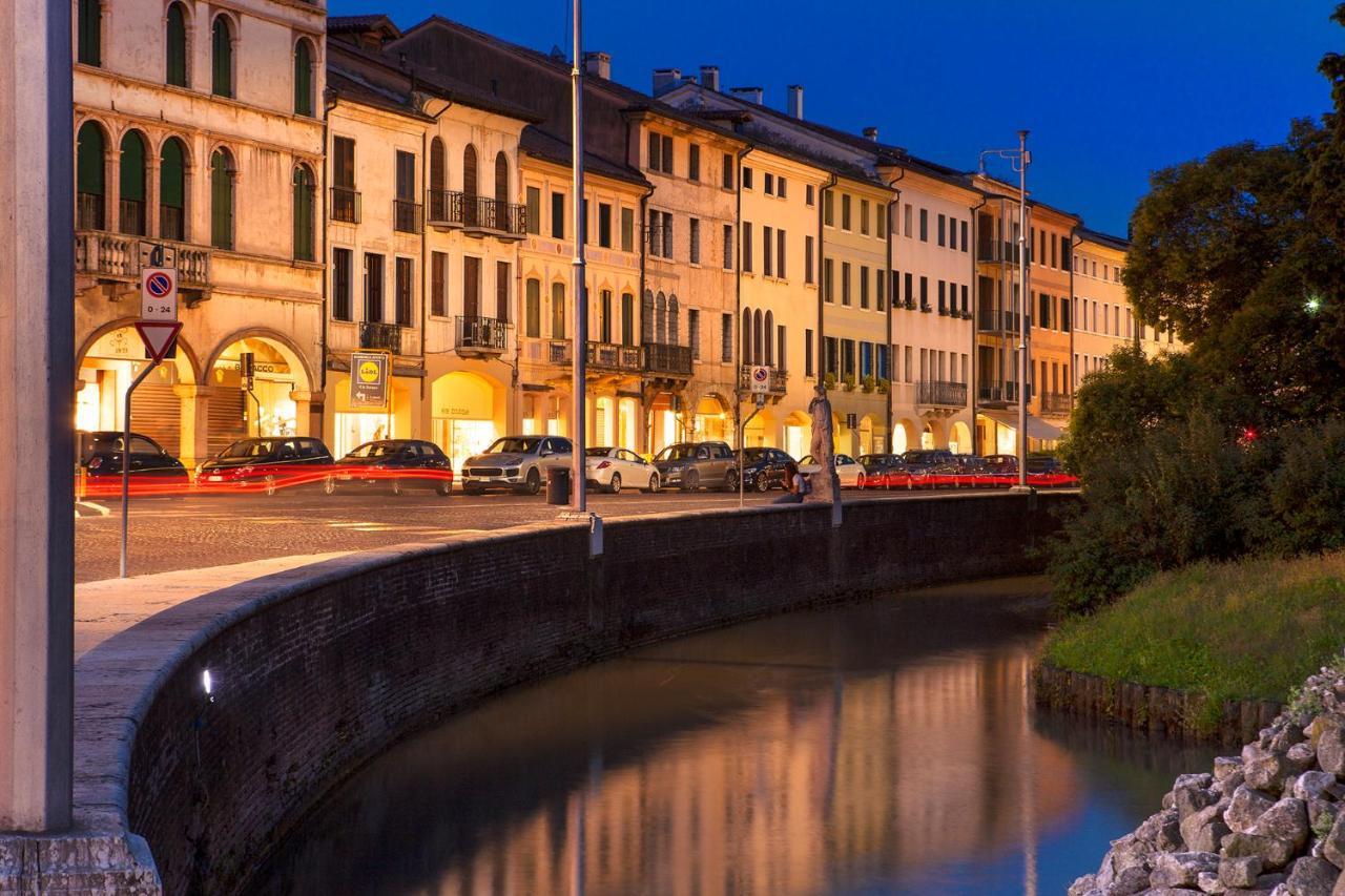 Albergo Al Moretto カステルフランコ・ヴェーネト エクステリア 写真